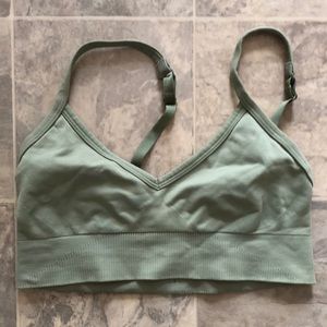 Lululemon ebb to street bra